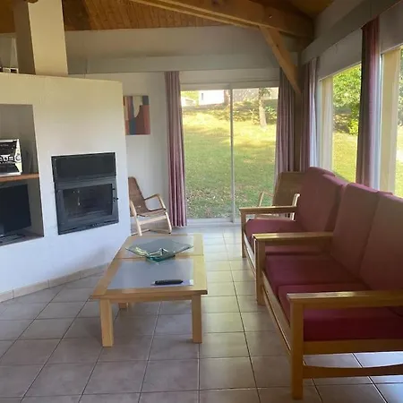 Charming House In Espinet Domain *