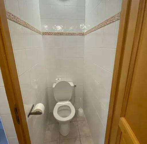 בית נופש Charming House In Espinet Domain *