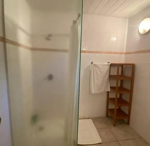 Charming House In Espinet Domain * קוויאן