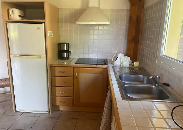 Charming House In Espinet Domain *